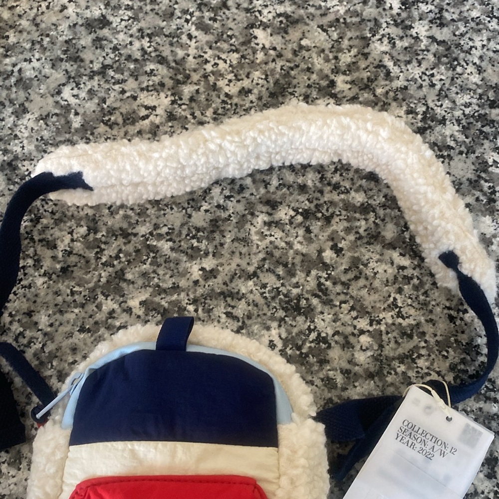 NWT ZARA fleece bag - Picture 4 of 11